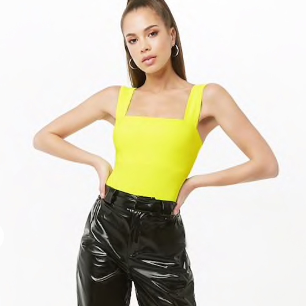 ✨Solid Cheeky Bodysuit✨